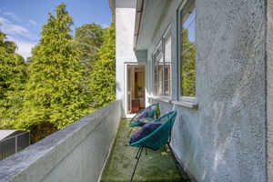 Wrap Around Balcony- click for photo gallery